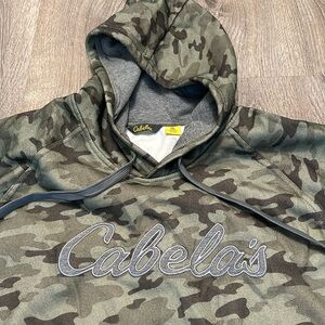 Green camo Cabela’s sweatshirt